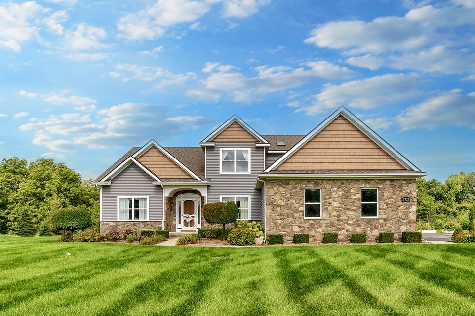 Meticulously Maintained & Elegant Dexter Home